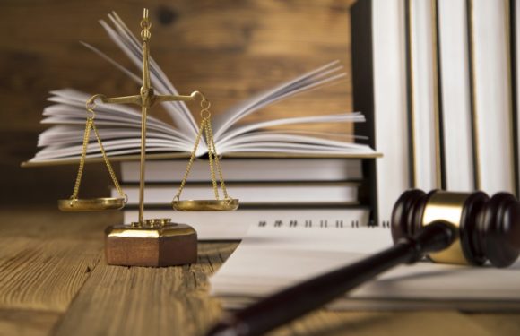 4 Characteristics of a Good Lawyer