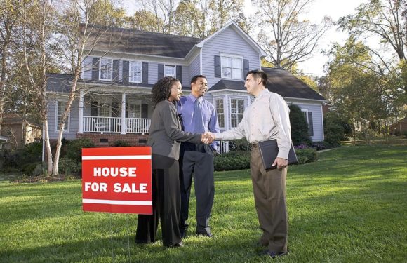 How to Prepare for a Consultation with a Phoenix Real Estate Attorney