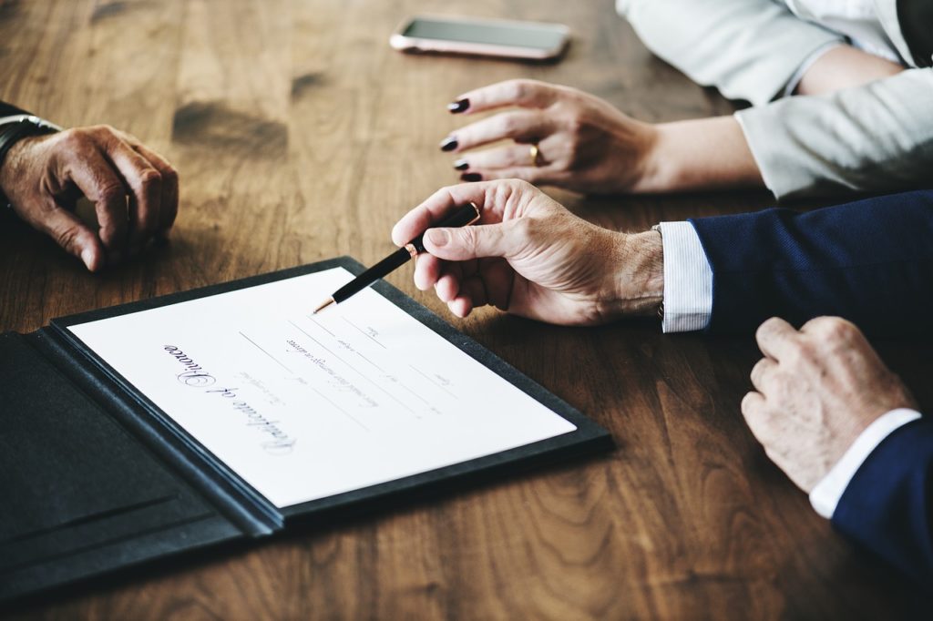 Experts In Divorce In Singapore Help You In Getting Rid Of Serious Situations
