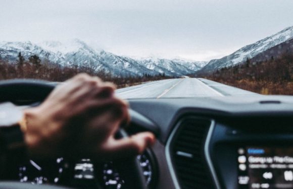 Hacks To Stay Focused On The Road While Driving 